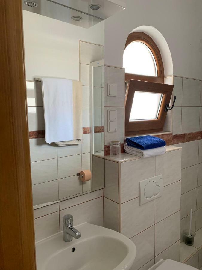 Vila Tesmija Baška Esterno foto